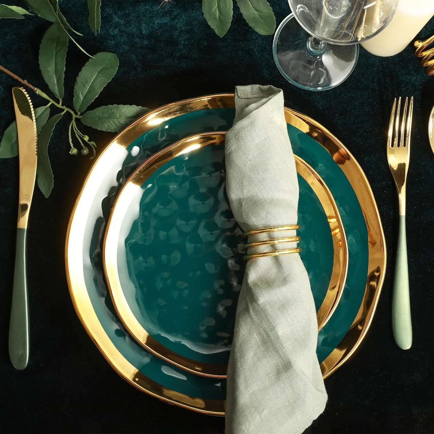 Porcelain 16 Piece Dinnerware Set Service for 4 ,Green and Golden Rim